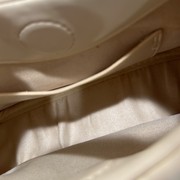 JW PEI Women’s Gabbi Ruched Hobo Handbag - Picture 6 of 6